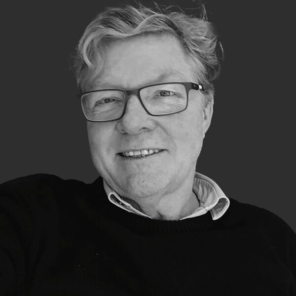DR HUGH S. TUCKFIELD