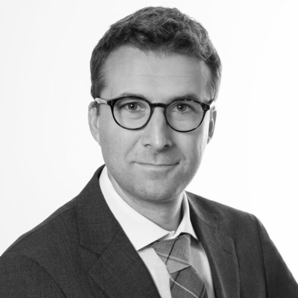 DR. HANS-CHRISTIAN BAUMANN